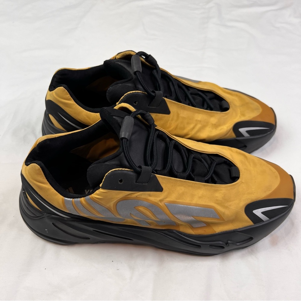 Adidas Yeezy Boost 700 MNVN Honey Flux 779001 Ape 2021 Size 11 L020325 - Picture 3 of 9